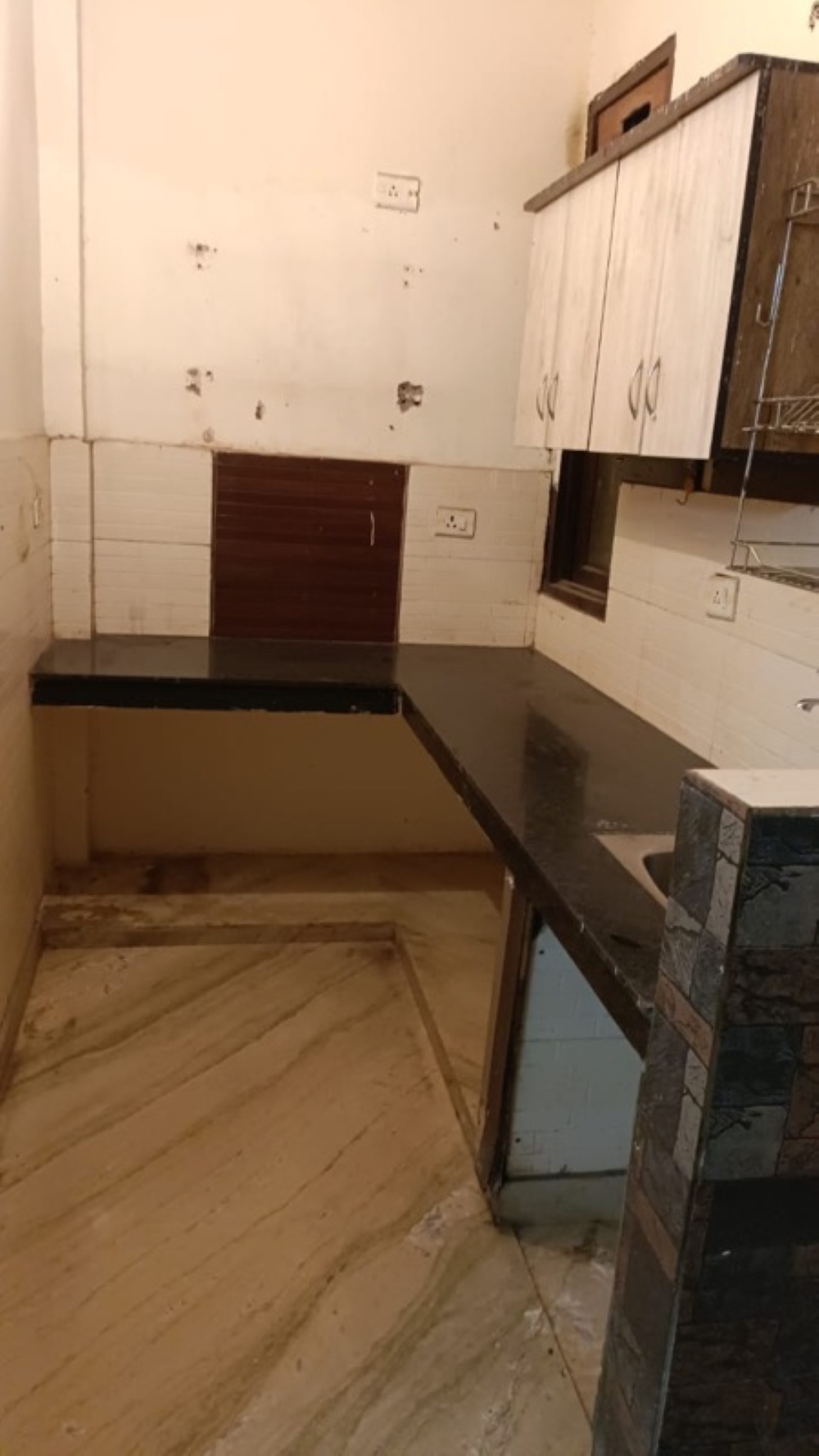 1 BHK Villa For Rent in Sipri Bazar Jhansi  7779870