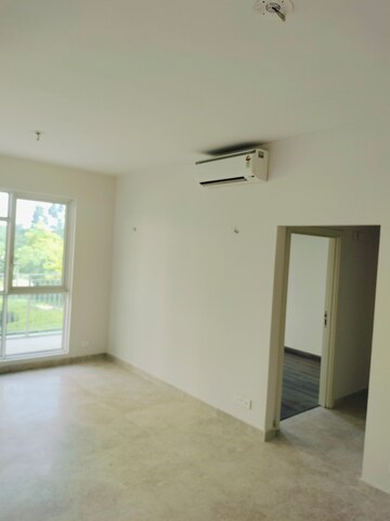 Room in 3 BHK Apartment at Ireo The Corridors, Sector 67a – for Sale