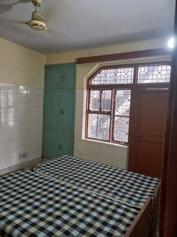 Bedroom in 2 BHK Apartment at Arun Vihar Sector 37, Sector 37 – for Sale