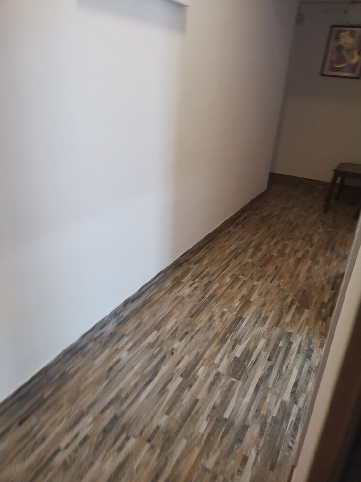 Room, prabhadevi 1 Bedroom 550 Sq.Ft. Apartment In Prabhadevi Mumbai 7797680