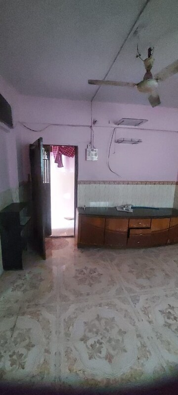 Master Bedroom in 1 BHK Apartment at Thane West – for Sale