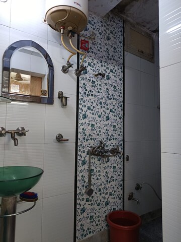 2 BHK Apartment For Rent in Paschim Vihar