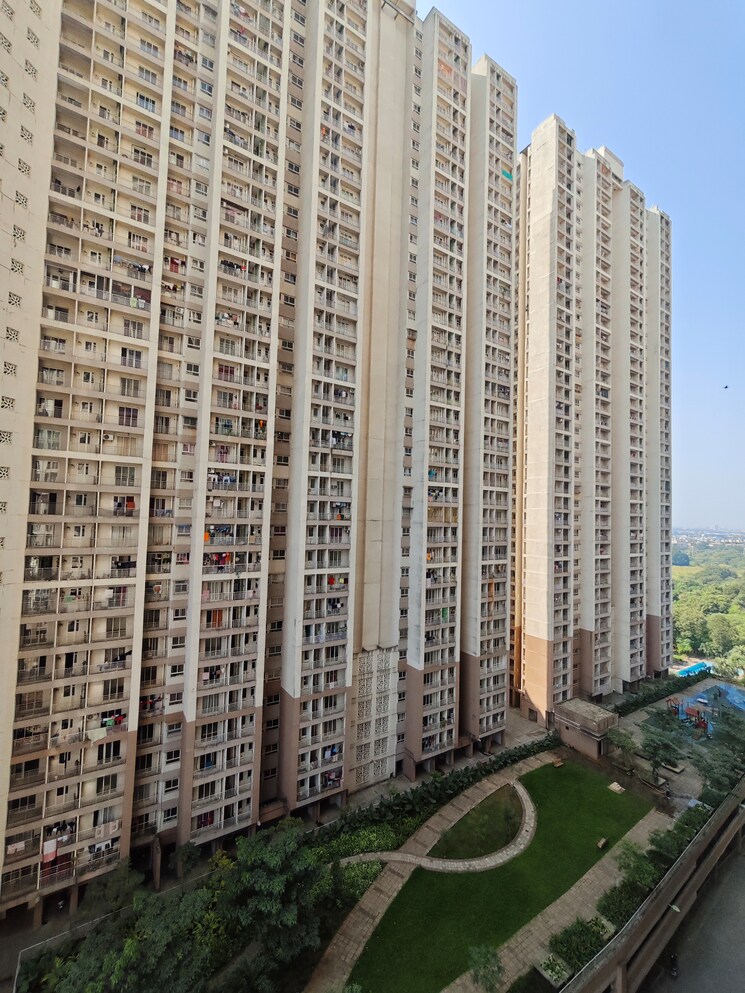 Exterior View, indiabulls-greens 2 Bedroom 955 Sq.Ft. Apartment In New Panvel Navi Mumbai 7797921