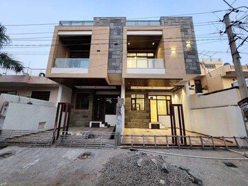  Plot – Exterior View View at Gaur City Arcade, Gaur City 2  - for Sale