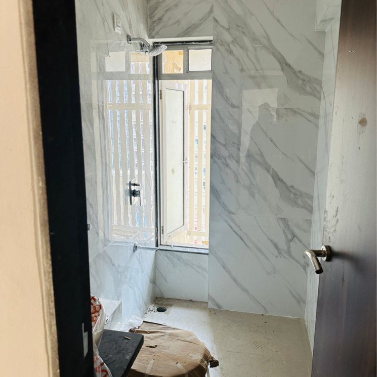 Bathroom, majestic-avighna 2 Bedroom 835 Sq.Ft. Apartment In Subhash Nagar Mumbai 7797974