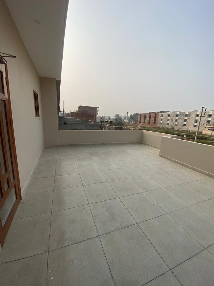 Terrace, mohali sector 125 4 Bedroom 990 Sq.Ft. Independent House In Mohali Sector 125 Chandigarh 7798031