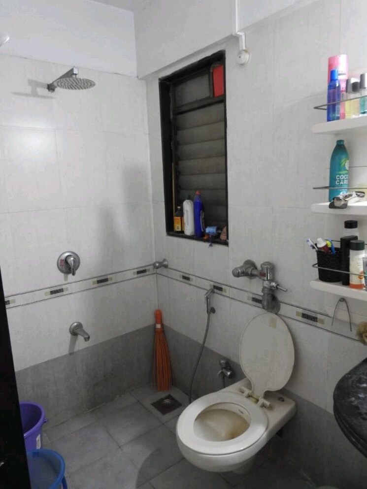 Bathroom, sagar-heritage 2 Bedroom 1000 Sq.Ft. Apartment In Sakinaka Mumbai 7798037