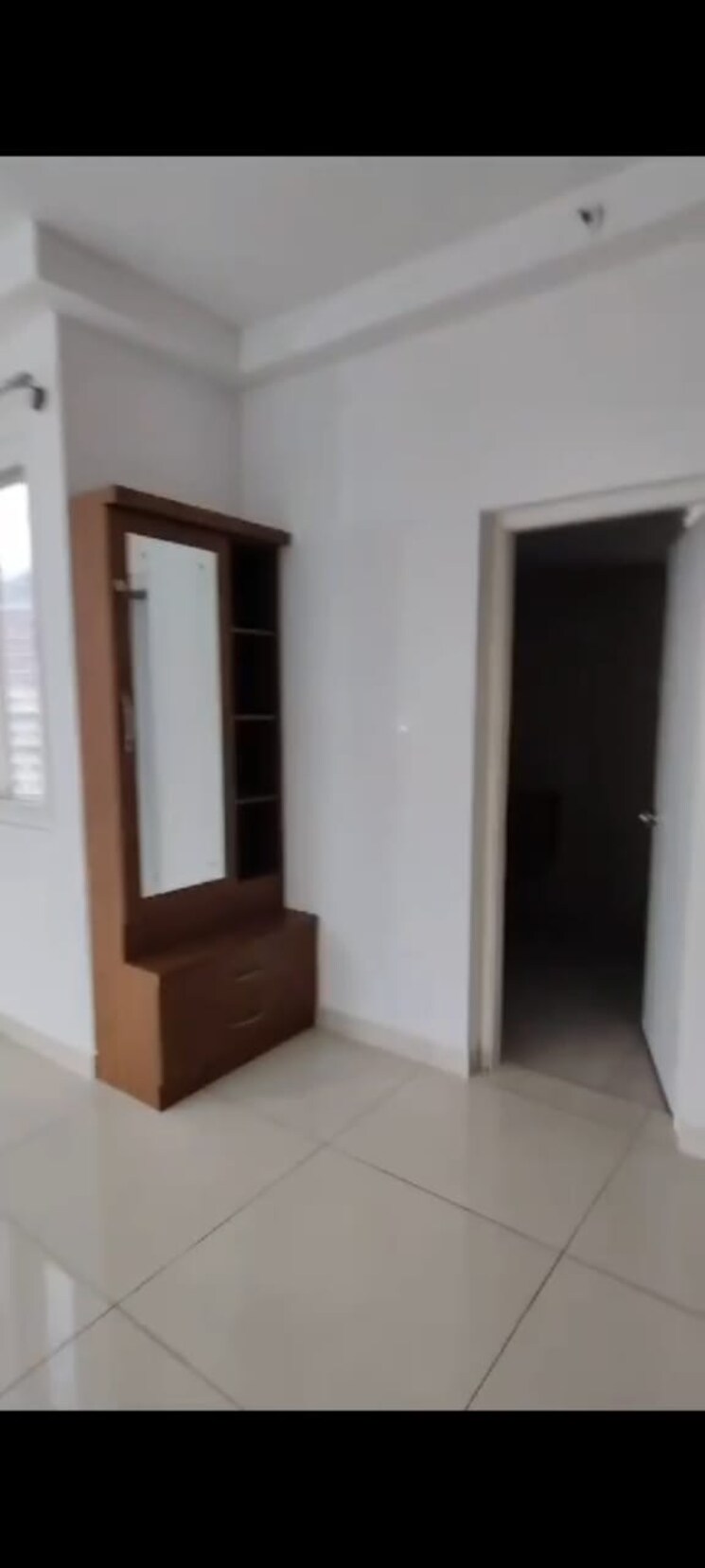 Room, prestige-lakeside-habitat-villa 4 Bedroom 2800 Sq.Ft. Apartment In Varthur Bangalore 7798047