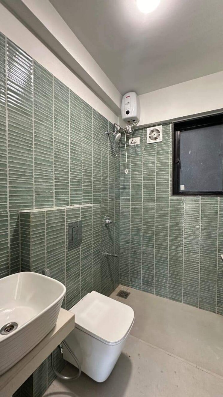 Bathroom, tulsi-park 1 Bedroom 680 Sq.Ft. Apartment In Khadakpada Thane 7798109