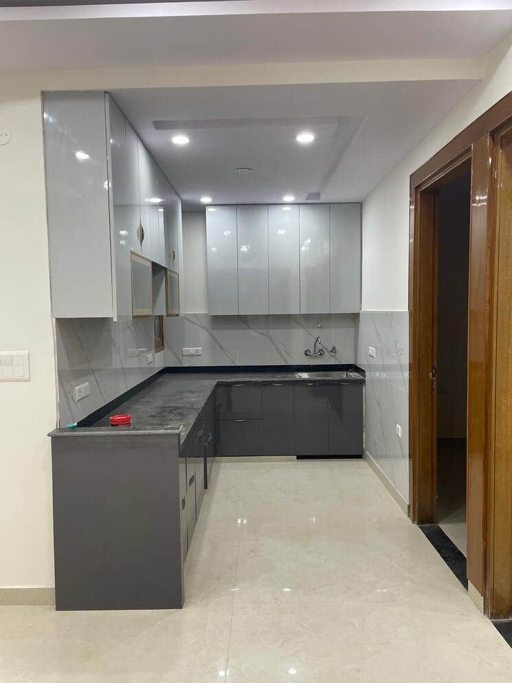 Kitchen, niti khand 3 Bedroom 1650 Sq.Ft. Builder Floor In Niti Khand Ghaziabad 7798169