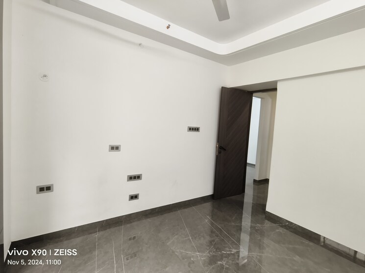 Room, regency-luxuria 3 Bedroom 1240 Sq.Ft. Apartment In Dombivli East Thane 7798232