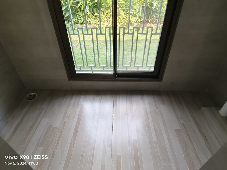 Room, regency-luxuria 3 Bedroom 1240 Sq.Ft. Apartment In Dombivli East Thane 7798232