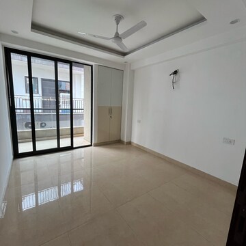 Room in 3 BHK Builder Floor at Chattarpur – for Sale