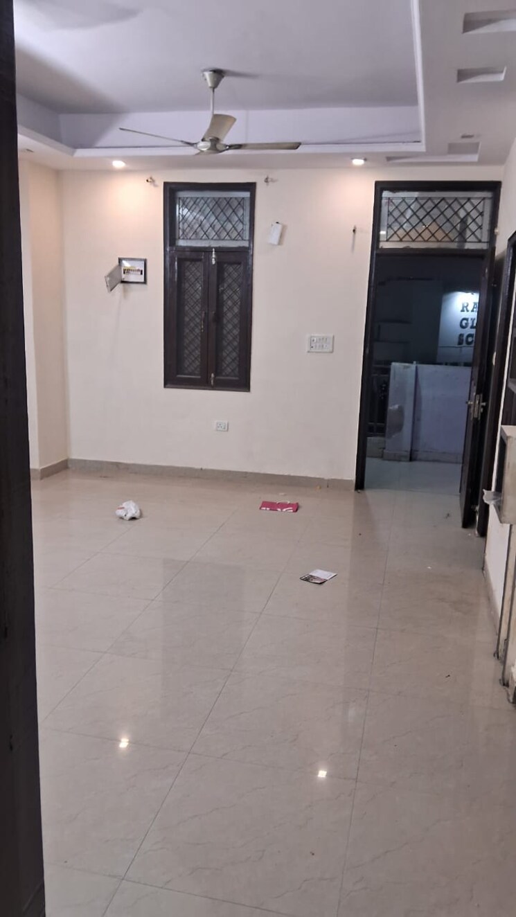 Room, abcz-east-avenue 2 Bedroom 1045 Sq.Ft. Apartment In Sector 73 Noida 7798283