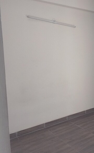 Room in 3 BHK Independent House at Raj Nagar Extension – for Rent