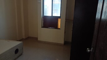 रेसिडेंशियल फ्लैट वर्ग फुट फॉर रेंट इन हडापसर पुणे  7798554