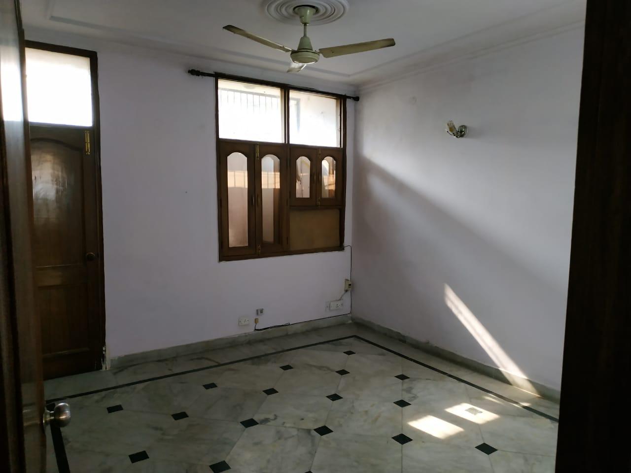 1 BHK Builder Floor For Rent in Kailash Hills Delhi  7798707