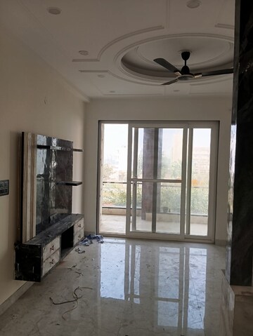 3 BHK Apartment For Rent in BPTP Eden Estate, Sector 81