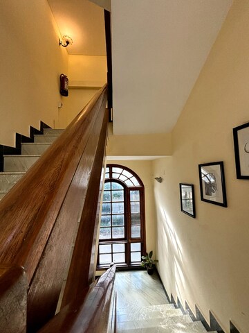 Balcony in 6+ BHK Independent House at SS Aaron Ville, Sector 48 – for Sale