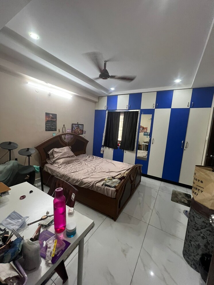 Room, khairatabad 3 Bedroom 1755 Sq.Ft. Apartment In Khairatabad Hyderabad 7799034