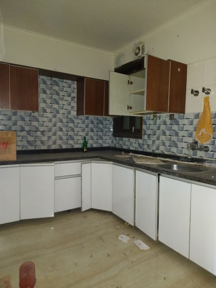 2 BHK + Pooja Room Builder Floor For Sale in Chattarpur