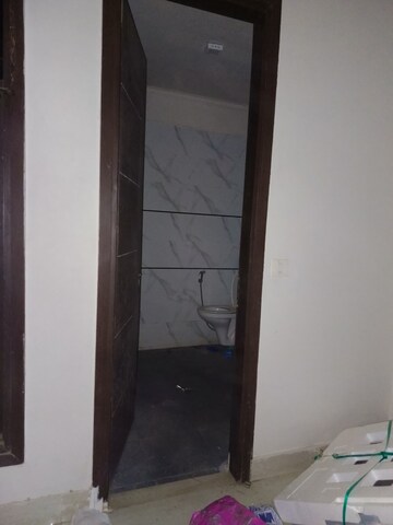 Furnished Amenities in 2 BHK Builder Floor at Chattarpur – for Sale