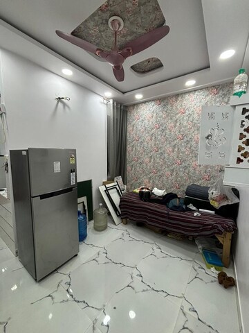Master Bedroom in 2 BHK Builder Floor at Uttam Nagar – for Sale