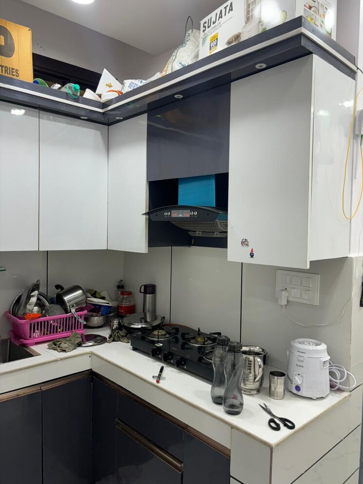 Kitchen, uttam nagar 1 Bedroom 45 Sq.Yd. Builder Floor In Uttam Nagar Delhi 7798988