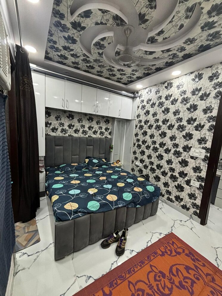 Master Bedroom, uttam nagar 1 Bedroom 45 Sq.Yd. Builder Floor In Uttam Nagar Delhi 7798988