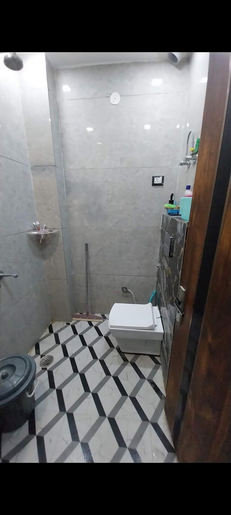 Bathroom, dwarka mor 2 Bedroom 550 Sq.Ft. Builder Floor In Dwarka Mor Delhi 7798990