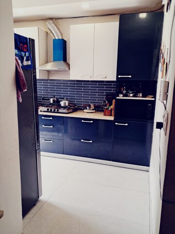 Kitchen in 3 BHK Builder Floor at Sector 57 – for Sale