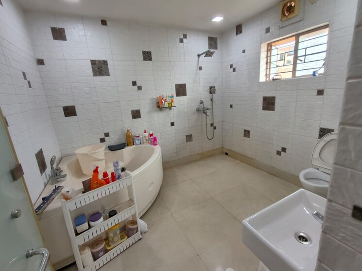 Attached Bathroom, kasba 4 Bedroom 5000 Sq.Ft. Independent House In Kasba Kolkata 7799445