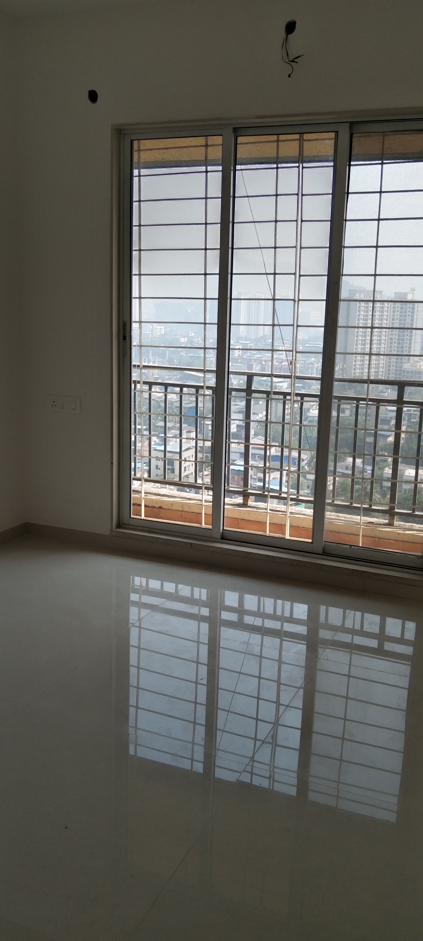 2 BHK + Extra Room Apartment For Sale in Man Opus