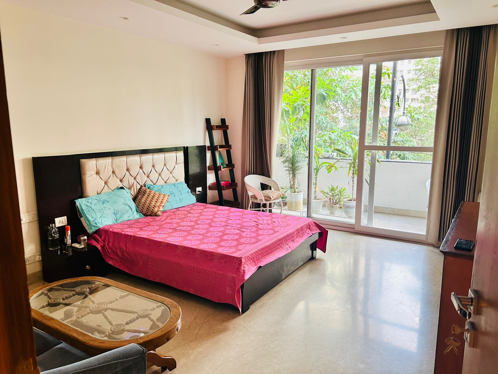 4 BHK + Servant Room Penthouse For Sale in Huda CGHS