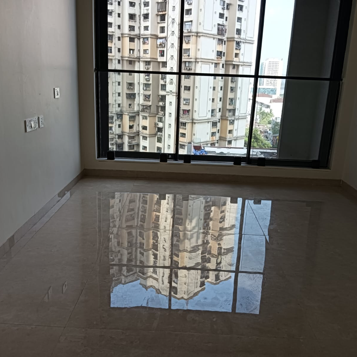 2 BHK Apartment For Rent in Dosti Eastern Bay Phase 3 Loyld's Estate Mumbai  7799720