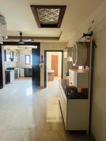 Kitchen in 5 BHK Builder Floor at BPTP Parkland Sector 82, Sector 82 – for Sale