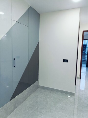 Building Lobby in 3 BHK Apartment at Omaxe City - Omaxe Heights, Sector 97 – for Sale