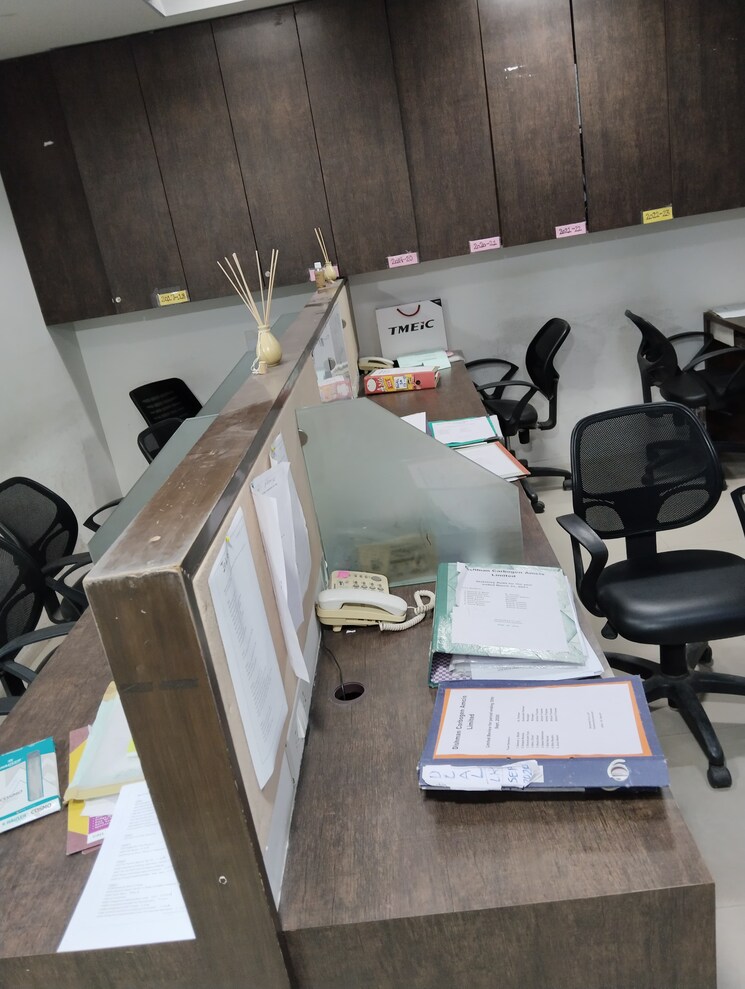 Team Area, prahlad nagar Commercial Office Space 1224 Sq.Ft. In Prahlad Nagar Ahmedabad 7799738
