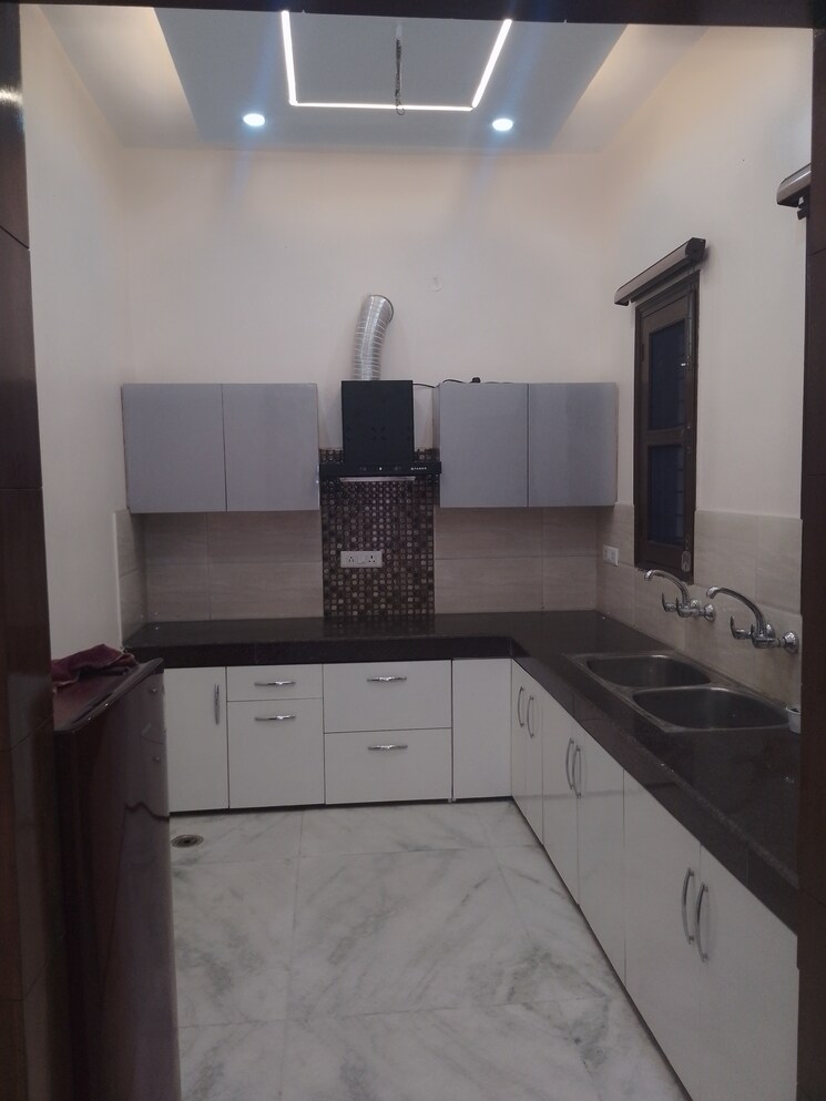 Kitchen, sector 125 4 Bedroom 200 Sq.Yd. Independent House In Sector 125 Mohali 7799856
