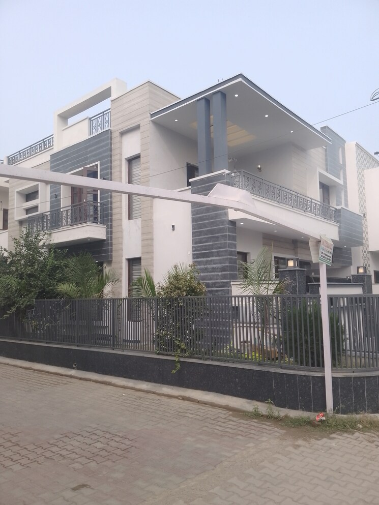 Exterior View, sector 125 4 Bedroom 200 Sq.Yd. Independent House In Sector 125 Mohali 7799856