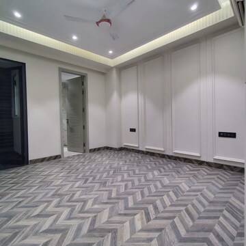 Bedroom in 4 BHK Builder Floor at 4S Aradhya Extension, Sector 67 – for Rent
