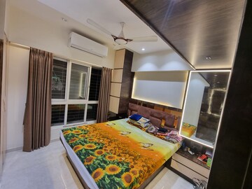 Bedroom in 2 BHK Apartment at Lodha Amara, Kolshet Road – for Sale