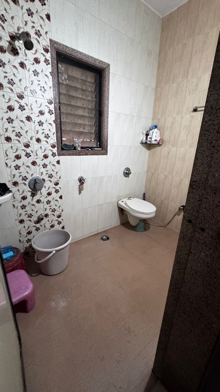 Bathroom, mangeshi-shrushti-2 2 Bedroom 1050 Sq.Ft. Apartment In Khadakpada Thane 7799885