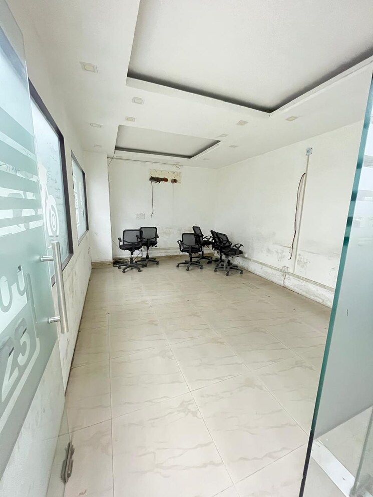 Floor Plan, sector 2 Commercial Office Space 3000 Sq.Ft. In Sector 2 Noida 7799906