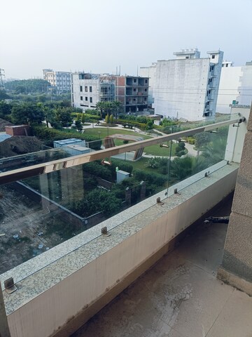 Balcony in 3.5 BHK Independent House at Jadhunath Enclave, Sector 29 – for Sale