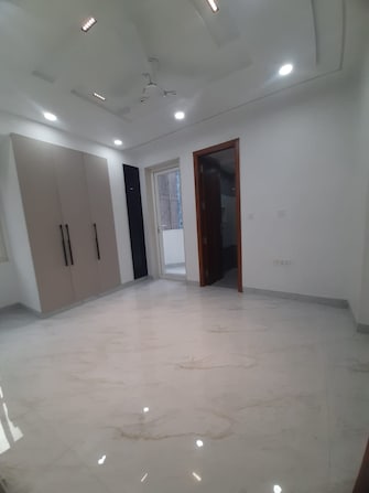 3 BHK Apartment For Resale in Raja Puri Delhi  7800021