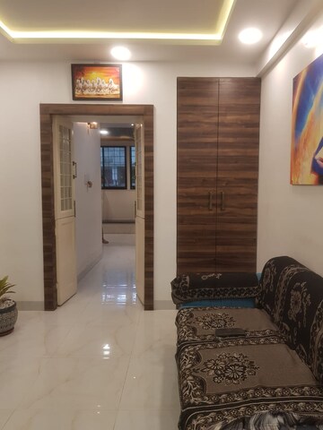 Building Lobby in 2.5 BHK Apartment at Kalpataru Srishti, Mira Road – for Sale