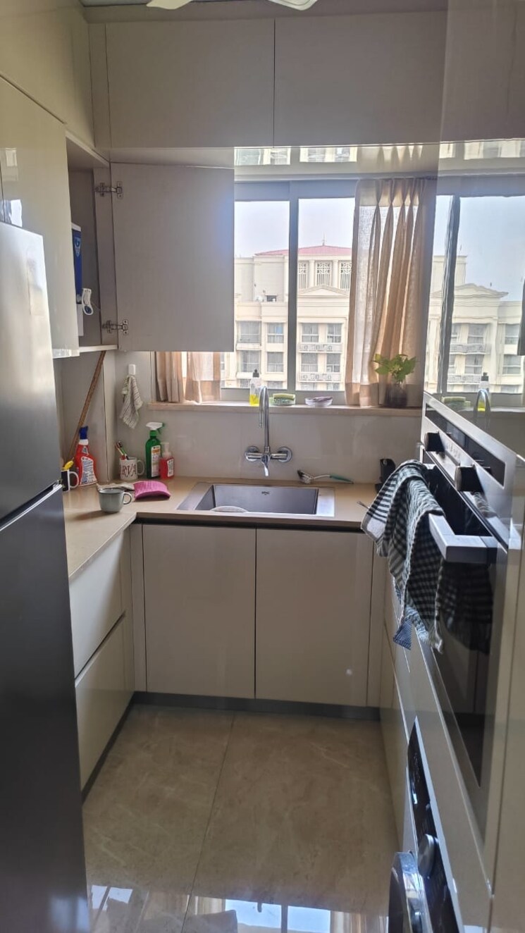 Team Area, lodha-unica 1 Bedroom 323 Sq.Ft. Apartment In Jogeshwari West Mumbai 7800430