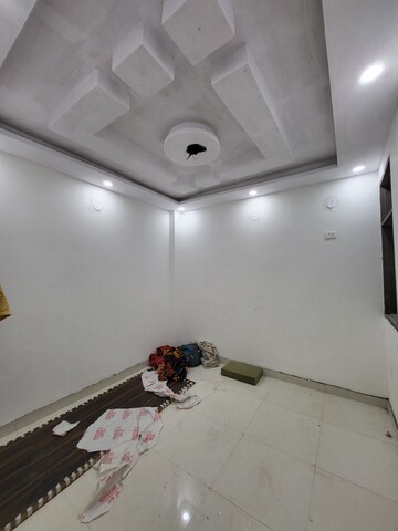 2 BHK Builder Floor For Sale in Laxmi Nagar
