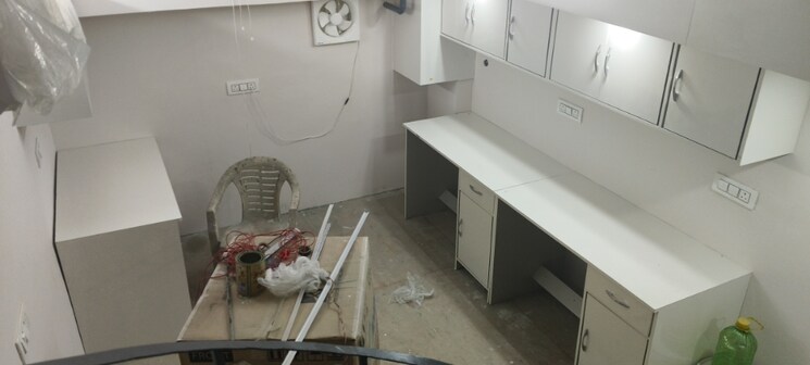 Team Area, amolik-sankalp Commercial Shop 235 Sq.Ft. In Sector 85 Faridabad 7800574